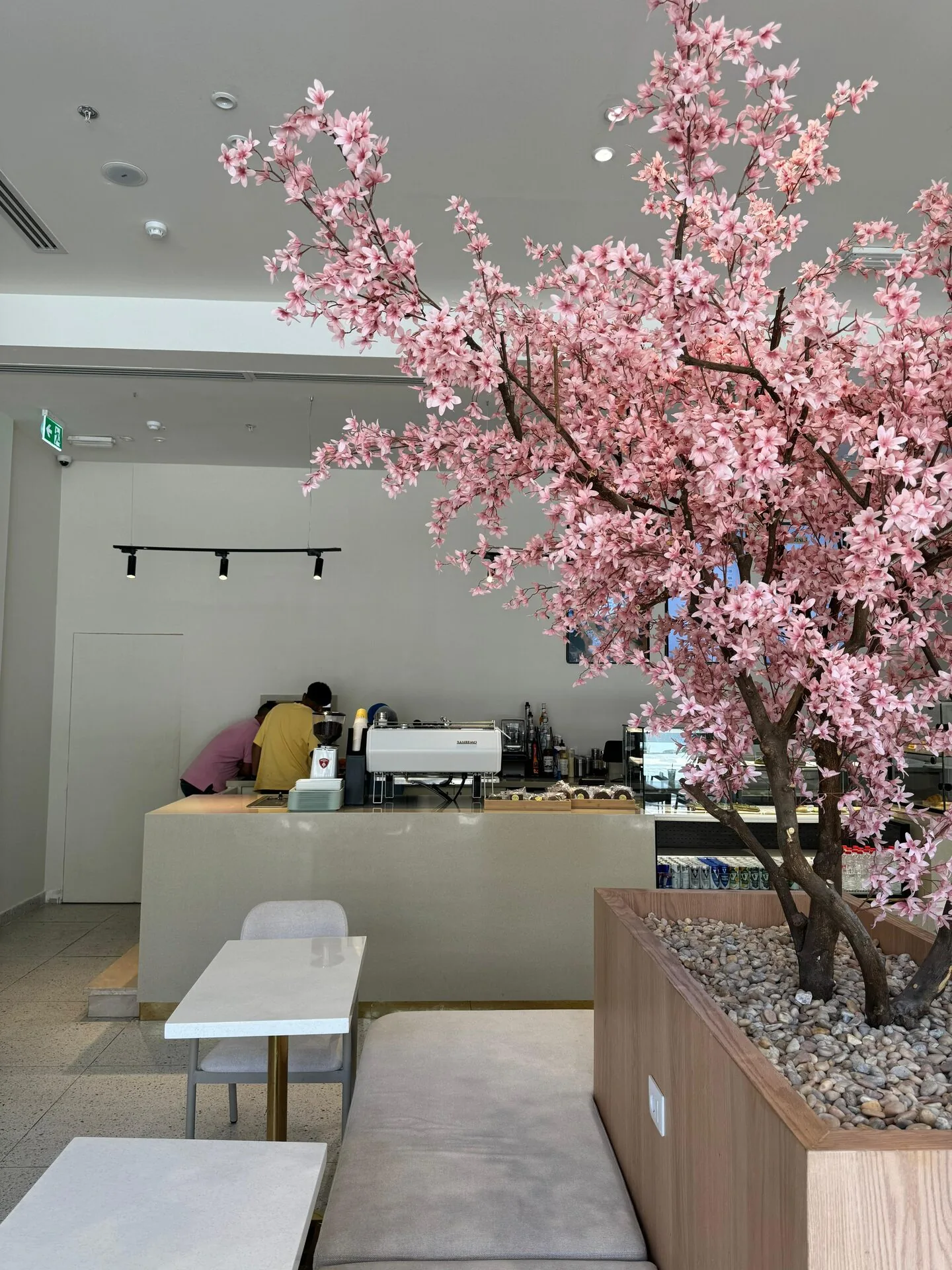 Eden Bakery — District 5 — image 10